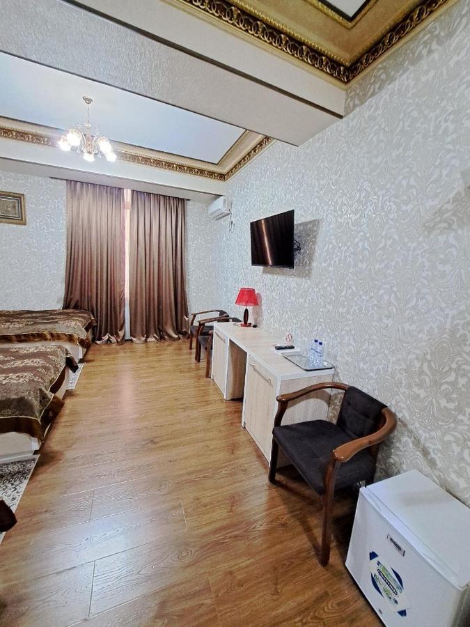 Edem Plaza Hotel Bukhara Exterior photo