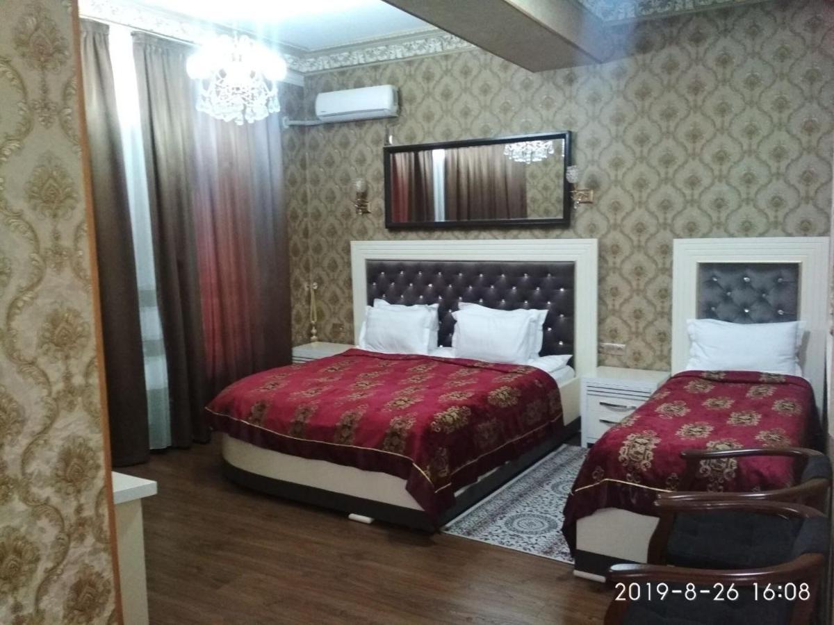 Edem Plaza Hotel Bukhara Exterior photo