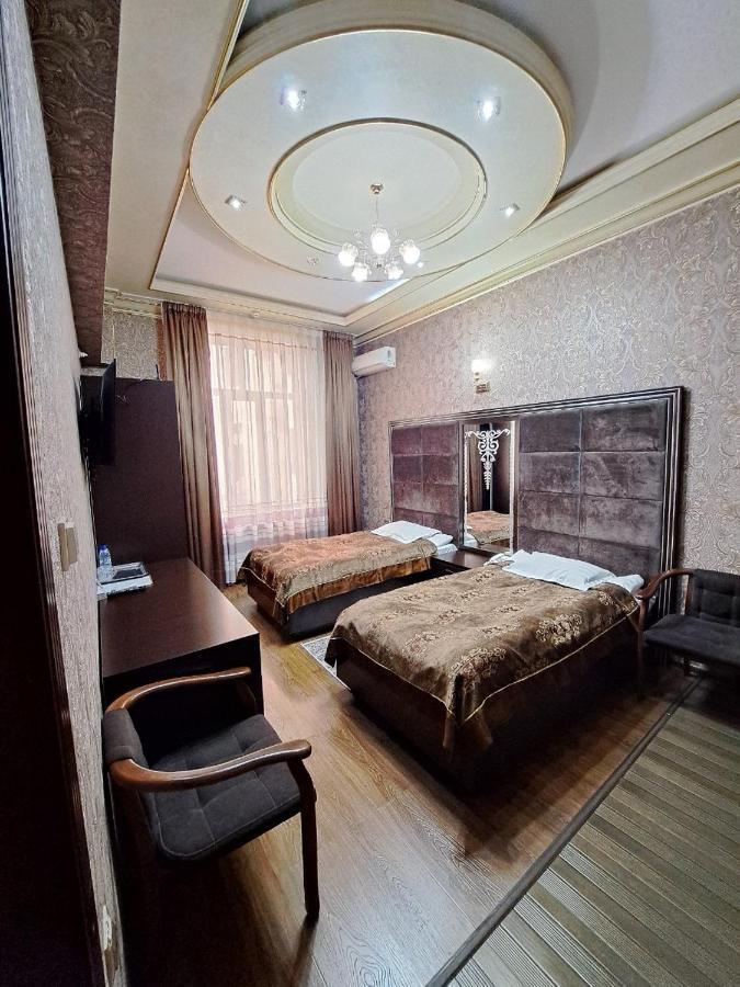 Edem Plaza Hotel Bukhara Exterior photo